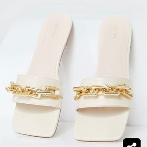 Square toe sandal